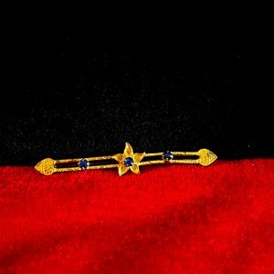 Vintage Gold Star Brooch